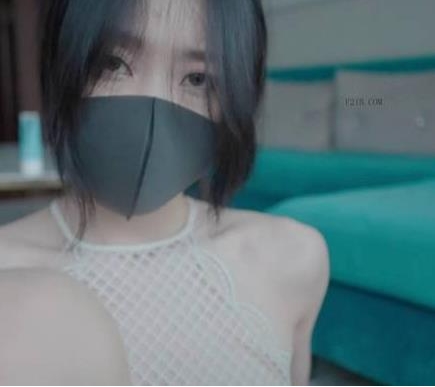 网红美少女玩偶姐姐短番-可爱的网红风格美少女玩偶姐姐短款服装