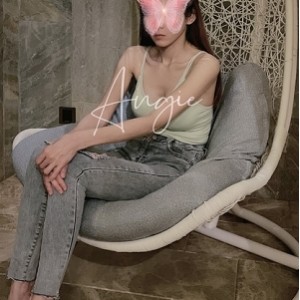 上海170反差婊贵妇+闺蜜Angie多人游/展示/69v+381p4.8G可以取以下1.上海170反差婊贵妇+闺蜜Angie多人游展示，展示69v+381p4.