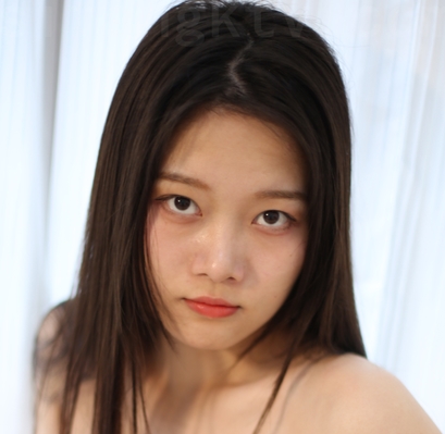 高颜值清纯邻家妹精选光“阴”模特张雨婷宾馆有尺度自行打包