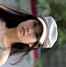 盛夏美女吊带短裤美腿视频