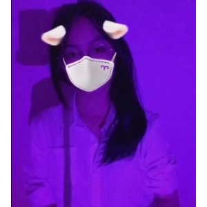 百合女大学生的日常互动与假JB的诱惑