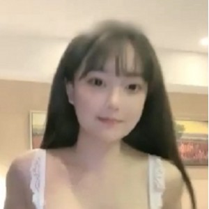 甜美长相清纯萌妹身体微胖肉肉精选