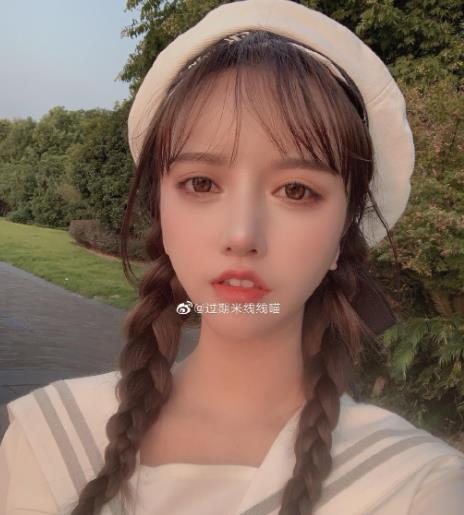 1.神奇开关：让您的生活更简单的神奇开关2.过期米贤婧美味可口的过期米线3.作品：高质量的艺术作品