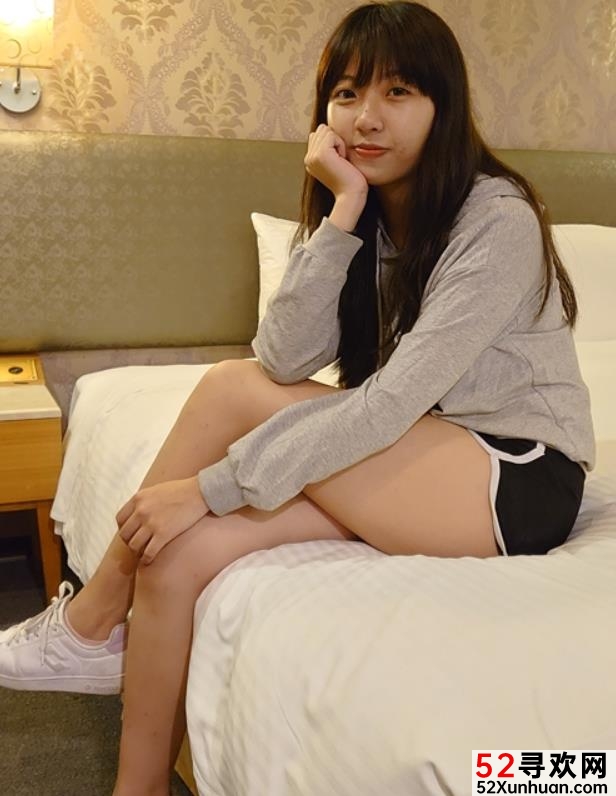 宝岛风流财子探花男博主：三寸不烂之舌，软妹币购照片视频，体验火热给力