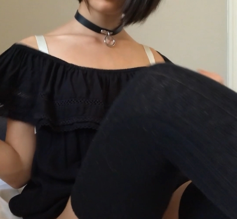 《跨国爱情旅程：荷慧与大洋D男友的故事》