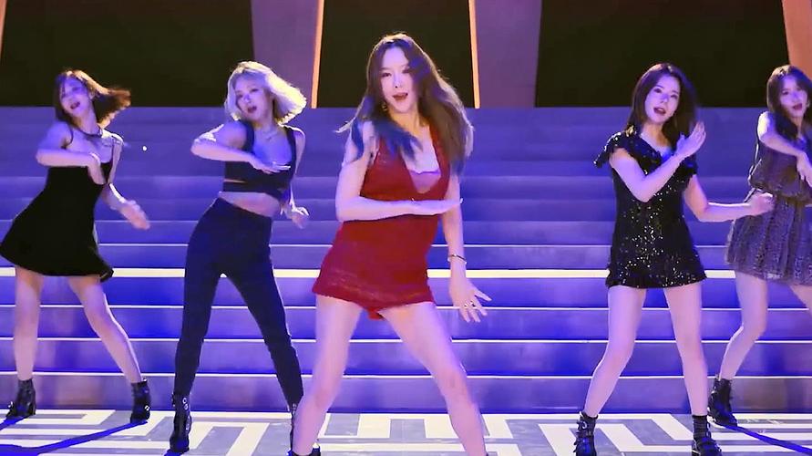 韩国美女团体少女时代演唱会合集：APP+视频+原画