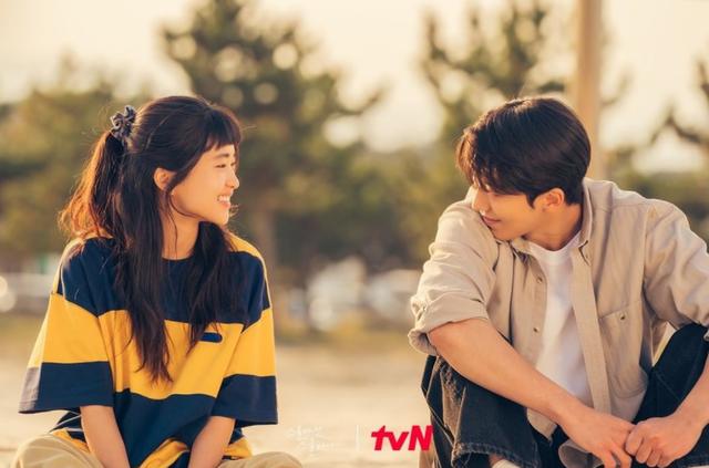 《2022年爱情韩剧：金泰梨、南柱赫主演，4K高码、中字、1-16全集》