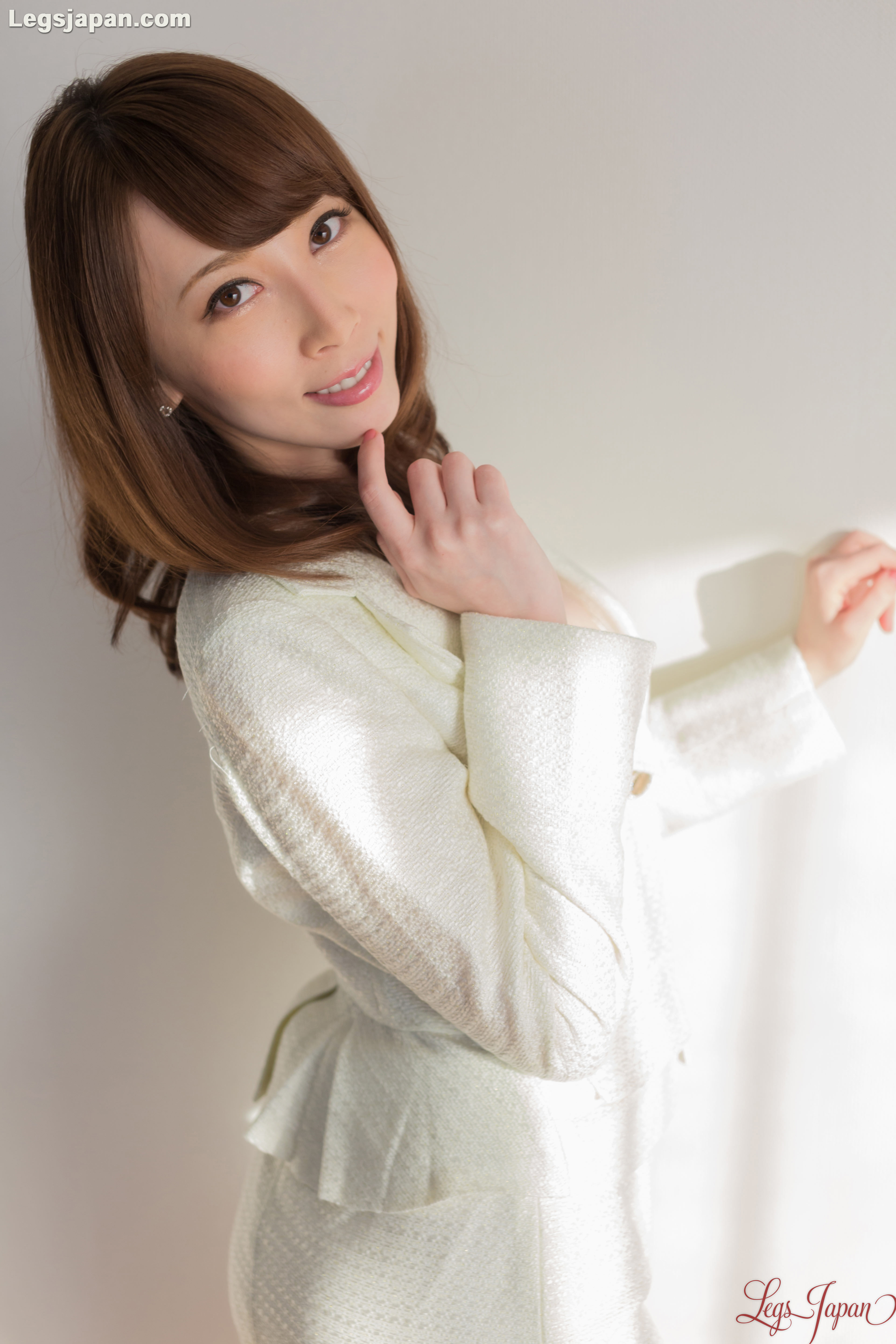 希咲是位有名的美女,她的美足也是。