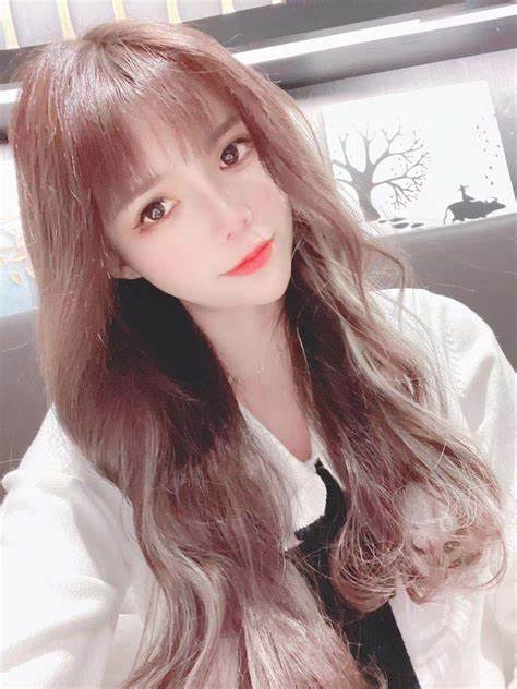 工口超红的糯米姬最新作品,我竟无言以对,只想说“呵呵”。