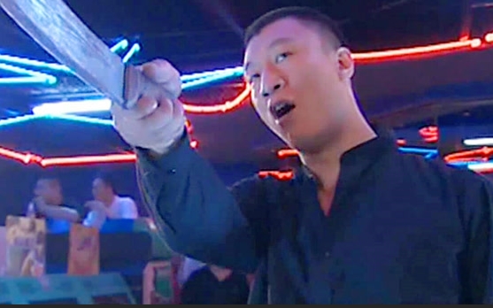 插翅难逃:刘华强大战张世豪,两部都征服了,真是厉害!