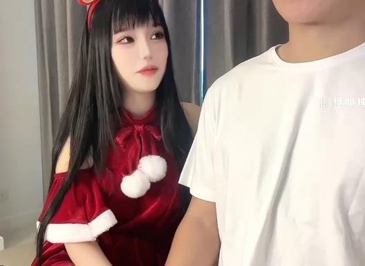 梦梦新人作品：懒人糖心博主的美颜自拍，35分钟大片，下载观看