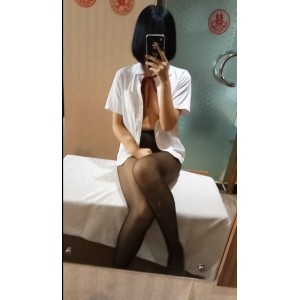 福利姬合集网红橙子喵、广深贝贝，203个视频、4826张图片，总大小10.3G！