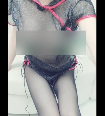 骚麻酥酥：122g多人游多v视频合集百度盘