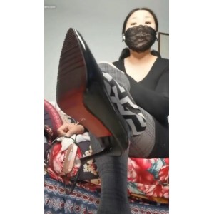 桃仙小妖精情景骚剧，天花板上的精彩表演，10.3g视频新增4个版本