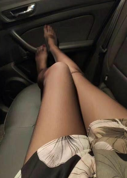 蜜桃吖英语老师福利合集6.6g，百度搜索收藏量高达89