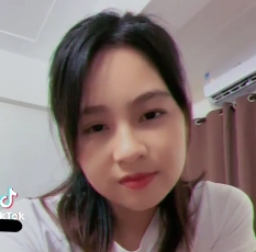 独家网红(秘)泄密！新33位优质小姐姐自拍视图展示！482P251V+6.28G！