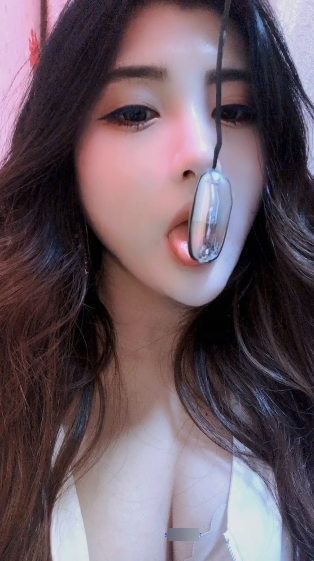 金鑫蔓笙：雪白前车大灯视频大礼包，1.98G土豪享宴