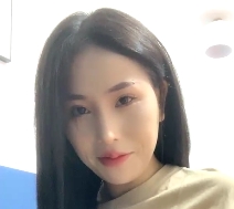 独特纹身美女居家互动视频835MB百度盘