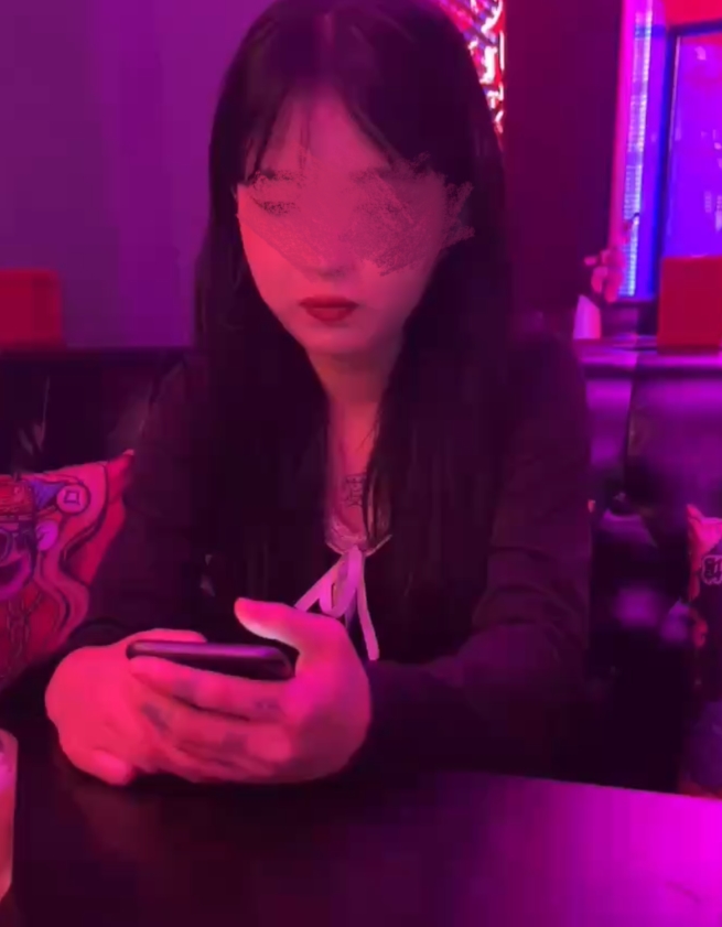 端午放假回家，兄妹乱来大神0.6G视频曝光