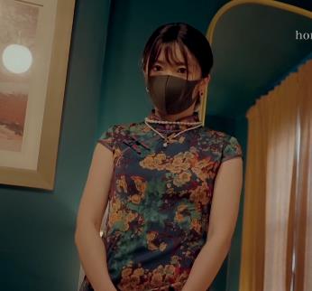 玩偶姐姐最新作品：《第一天》，27分钟精彩剧情，1V-1.2G清晰画质，旗袍风采尽显，更新预告引人期待