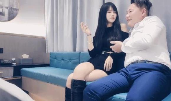 25G素人美女资源合集：收藏级别的探花妹子