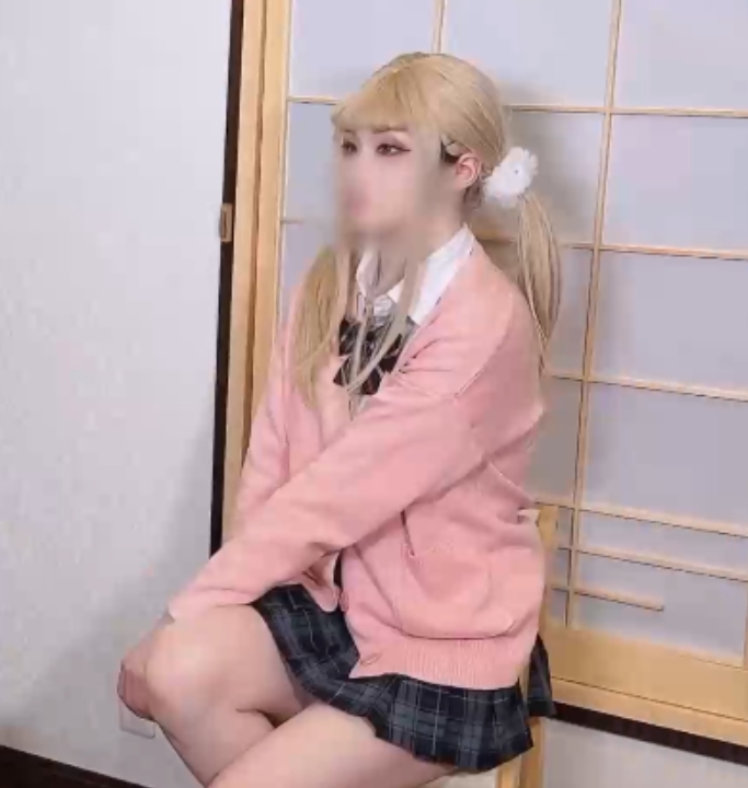 金发JK辣妹脚粘液足艺视频18分钟09秒MP4290M