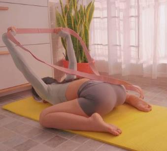 Aimier：YouTube网红瑜伽教学，10V5G视频，火爆闪现身材