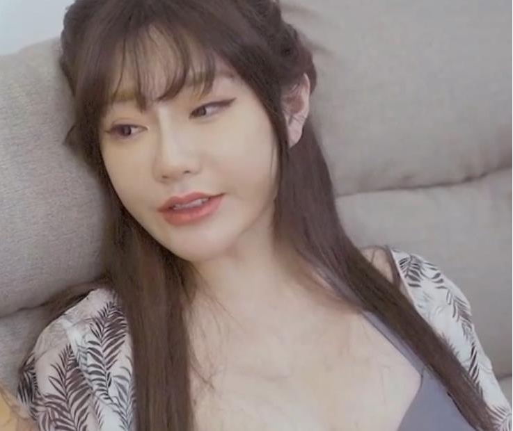 夏夜麻瓜豆豆传媒:沈娜娜的顶梁柱