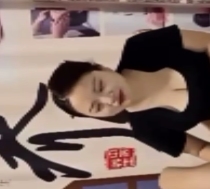 自行打包女师傅勾引一小时完整版1v+7.8G[百度盘]