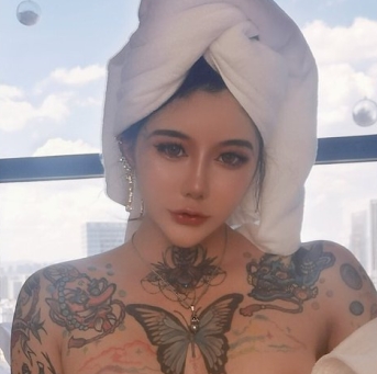 SexyChloe视图[67V+246P1.03G]（百度云资源）