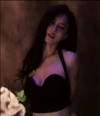 疯狂坐莲-虎牙盛歌有鱼表情包