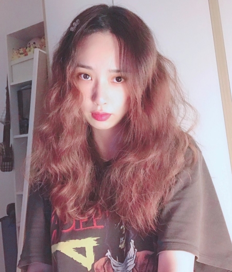 高颜值妹子私密作品珍贵合集：推特展示的神豪大哥YY舞蹈女主播、亚裔小妹和可爱单纯的人间尤物