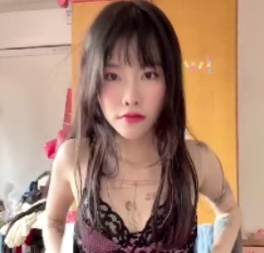 反差婊舞蹈学院小姐姐私拍有尺度展示，155P8V合一