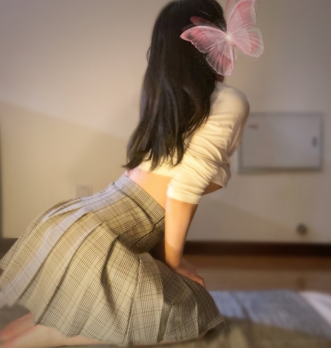 口味重绝版浮力姬-宫雪-双洞风油精自虐绝版完整版13v-3.86G百度云