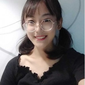 有点骚的眼镜妹的打包三人游6v343M百度云