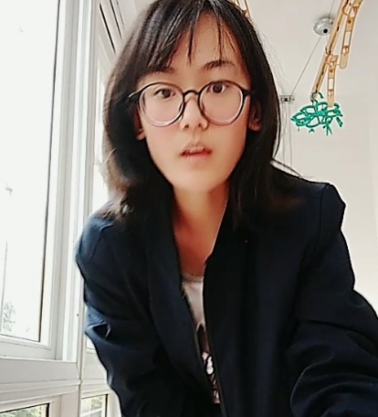 有点骚的眼镜妹的打包三人游6v343M百度云