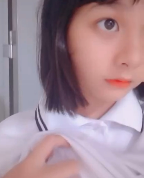 18岁傲娇小洛丽可爱视频集63个视频135MB