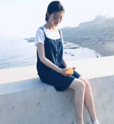 《土豪包养三人游：从欲望到悲剧，一场贪婪的经历》