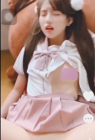 91网红女神极品颜值丰满小姐姐《不见星空》：魅力无限，梦境般的美景