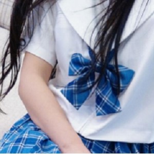 花狸：元气少女的精彩写真作品合集