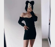 著名舞蹈系学生主播{{网红名字}}的精彩表演：柔韧性、姿势与快乐的一字马资源