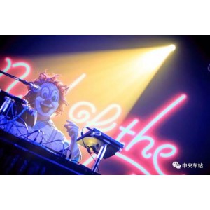 《约瑟芬的冒险：另一片天空TheSkyIsEverywhere(2022)》