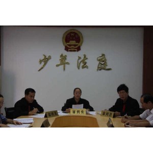阿里云盘&APP全集视频：少年法庭10集全，极速下载·在线查看·原画质量·倍速播放