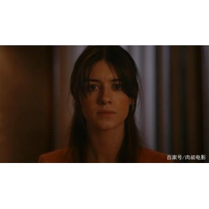 《2022年惊悚犯罪大片《黄金屋》，调查凶杀案，揭开神秘黄金屋背后的秘密》