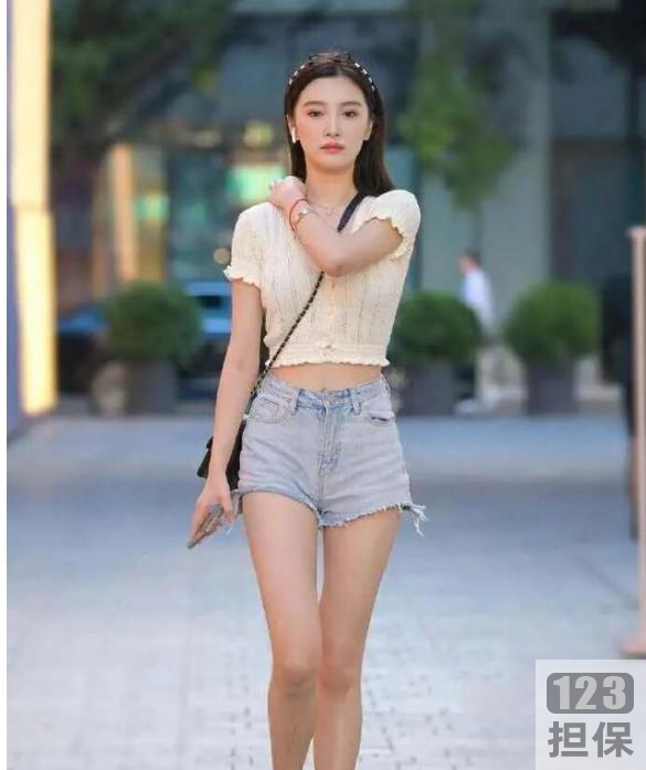 最新福利资源《美女微拍》合集