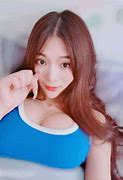某推上有名女主播,她叫天晴。