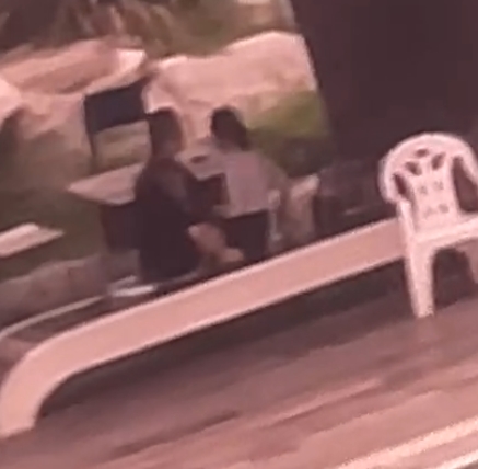 [自行打包]+【优质稀缺+大开眼界】精彩公共场所互动被拍+最强感觉...+[13v+1.61g][百度盘]