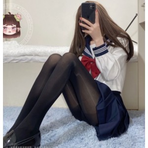 推特美少女仙仙桃：高颜值身材好作品小合集，4个视频527张照片总大小1.8G！