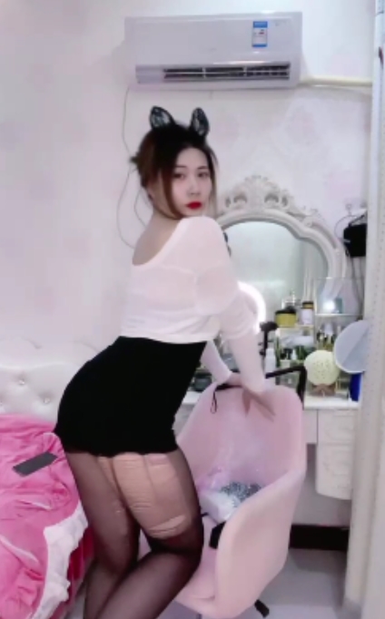 梦大美35v2.06g：快手热门视频主播，21次收藏的秘密