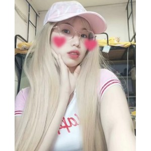 提督Ashley最新福利视频作品，94个视频总时长48分钟，大小300mb，评论区热议真假素的烧鸡